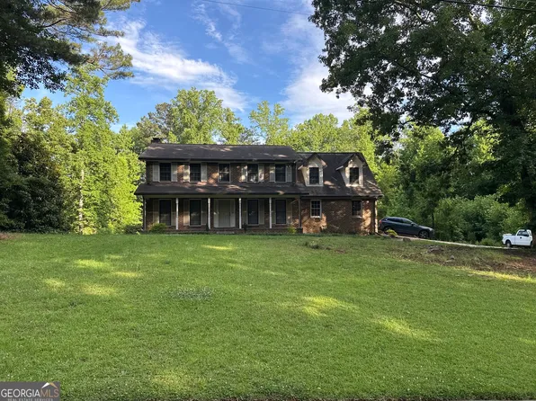 6980 Oak Leaf Dr, Fairburn, GA 30213