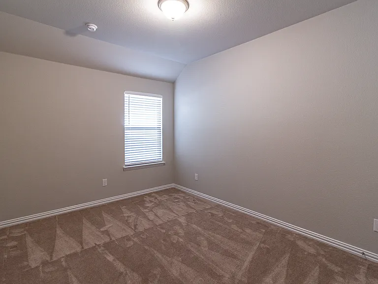 3004 Teak Dr — Photo 5