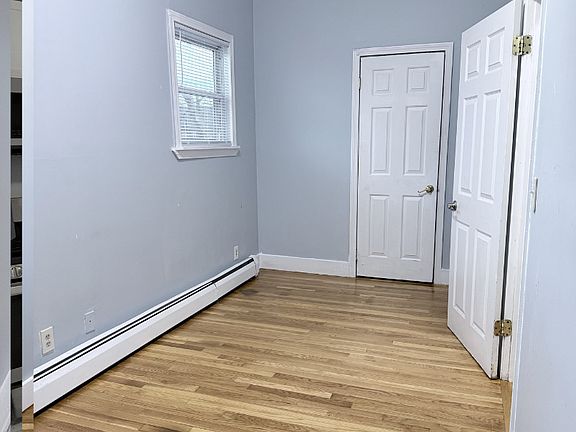 4th image of 14 Mount Everett St Floor 2