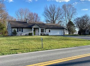 1737 Newport Rd, Manheim, PA 17545