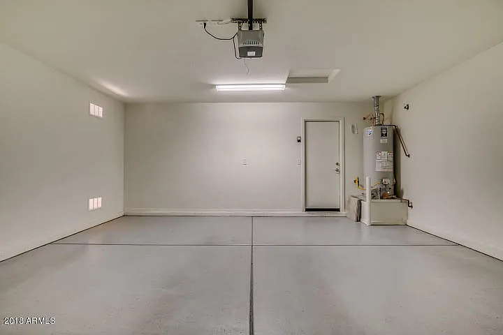 2193 E Stacey Rd — Photo 12