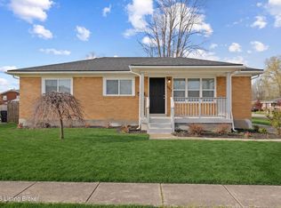 4100 Caven Ct, Louisville, KY