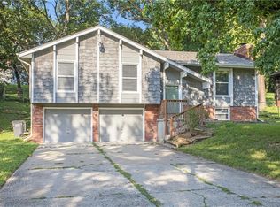 6610 NW Graden Rd, Kansas City, MO 64152