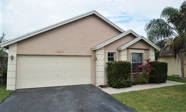 1st image of 4463 NW 99th Ave