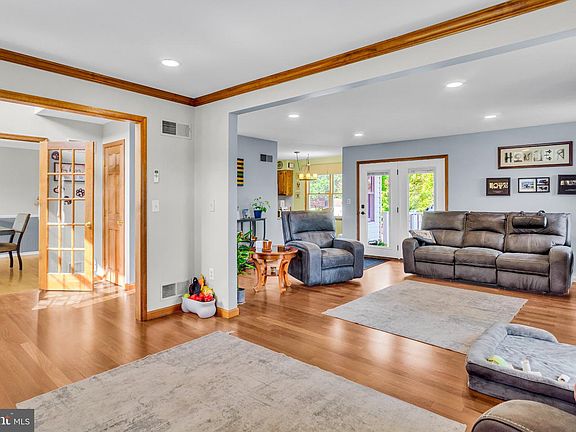 5th image of 508 Ridgeview Dr