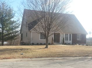 1922 Hidden Valley Dr, Pleasant Hill, MO 64080