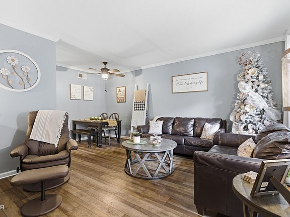 4th image of 2743 Colonial Dr APT 109