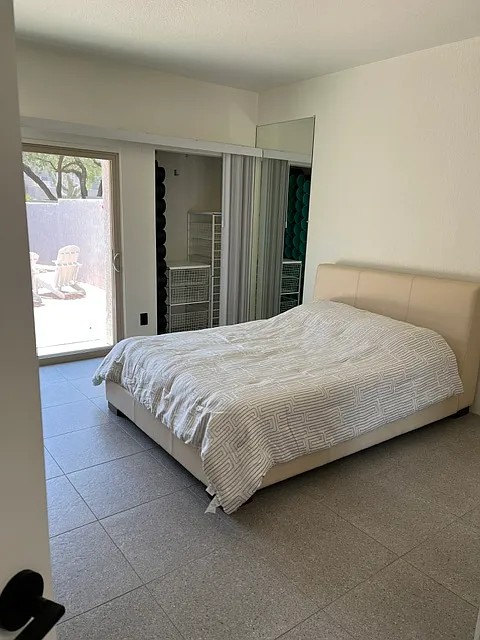 3 bed, 2.5 bath, 1619 sqft, $3,200 — Photo 3