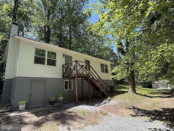 2nd image of 26079 S Sandgates Rd