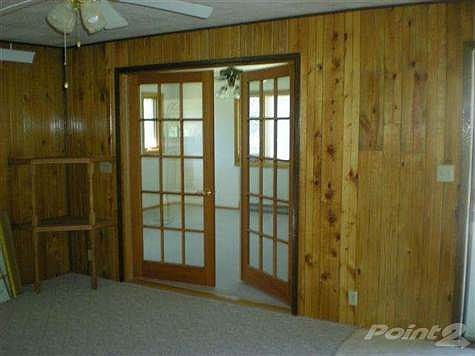 3rd image of 964 Summit St