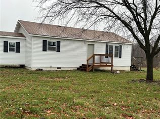 527 SE 650th Rd, Warrensburg, MO 64093