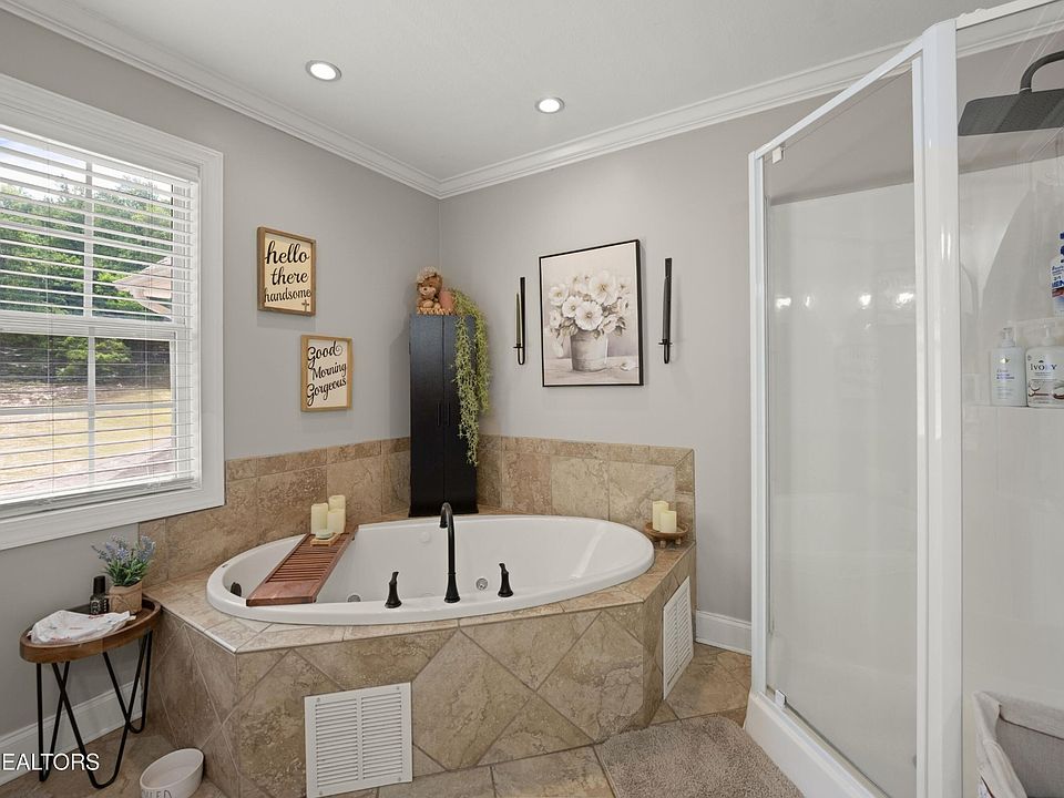 46th image of 1913 E Union Valley Rd