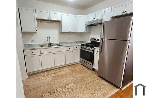 2702 N Laramie Ave #2 Photo 1