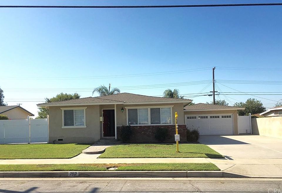 1st image of 752 E Juanita Ave