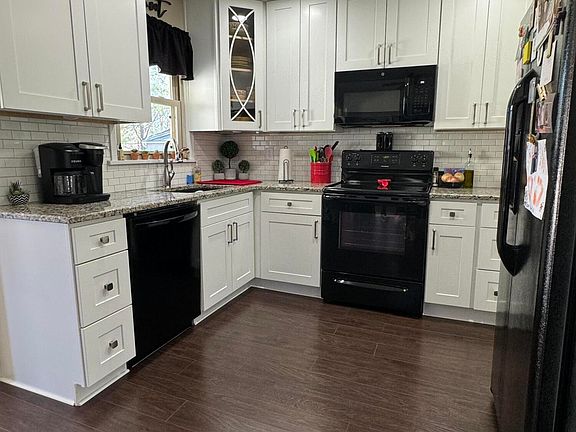 5th image of 6409 Triplett Dr