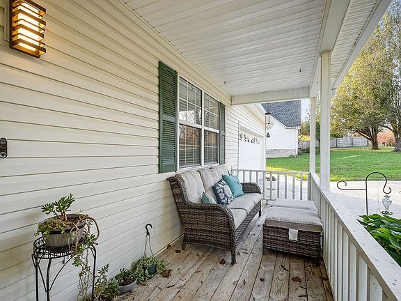 4th image of 4341 Somerset Dr