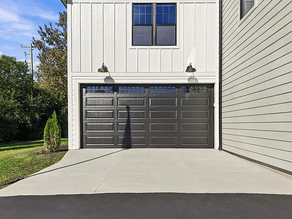5th image of 15330 Mt Vernon AVENUE