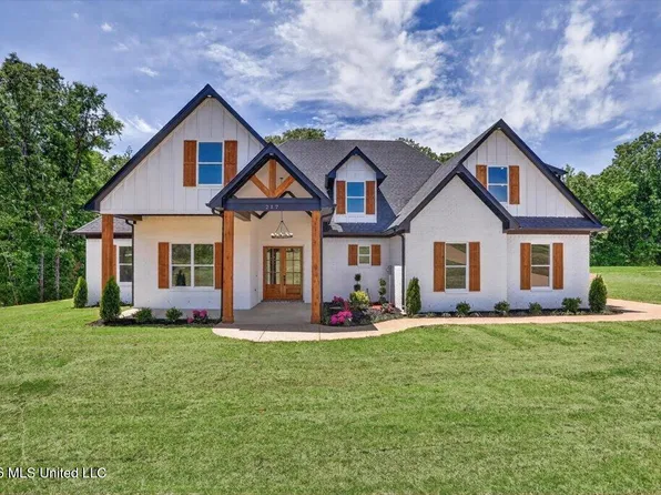 217 Byhalia Creek Farms Rd E, Byhalia, MS 38611