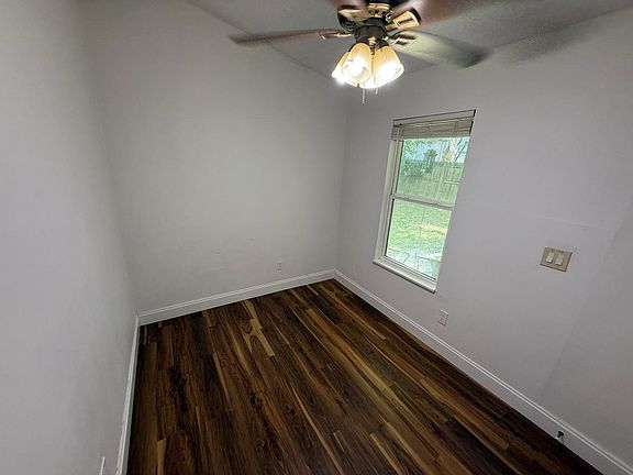 4th image of 6811 Suena Dr