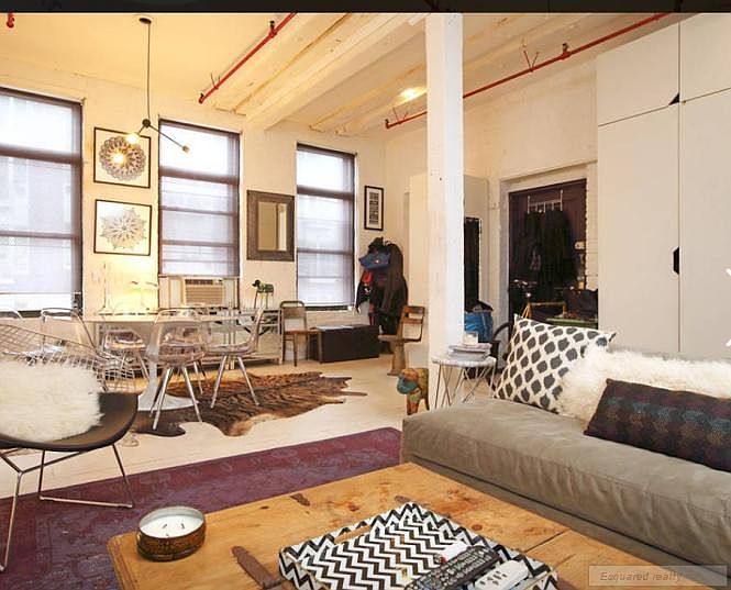 2nd image of 140 Jackson St APT 2A