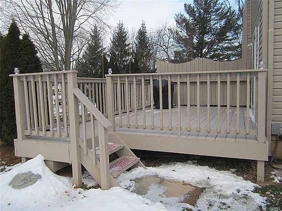 4th image of 158 Softwind Cir