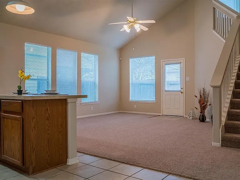 8002 Arapahoe Ridge Ln — Photo 15