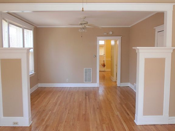 4th image of 4050 W Warwick Ave #2W