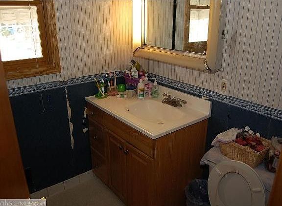 5th image of 4832 Louisiana Ave N