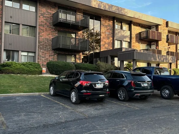 1503 Woodbridge Rd APT 3A, Joliet, IL 60436