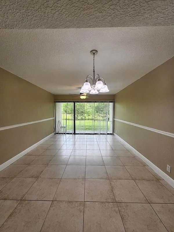 2 bed, 2.0 bath, 1156 sqft, $1,900 — Photo 4