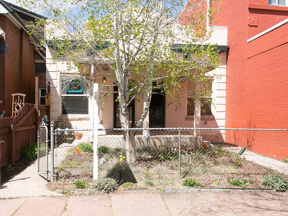 1st image of 2557 Glenarm Pl