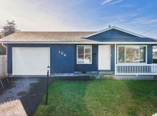 124 Holly Ct, Reedsport, OR 97467