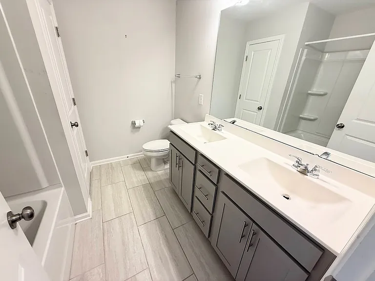 147 Hunston Dr — Photo 12