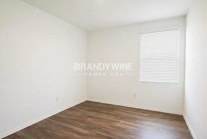 1432 Silver Oak Ln — Photo 18
