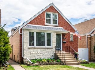 820 Dunlop Ave, Forest Park, IL 60130