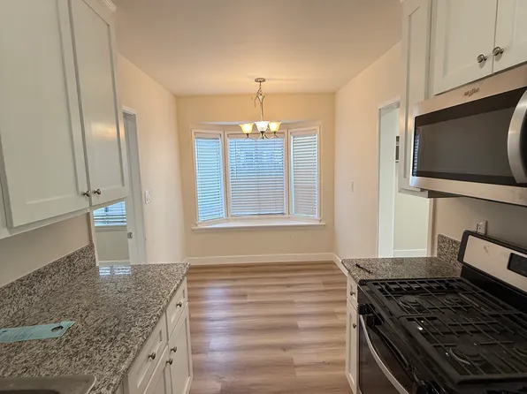 2200 W Olive Ave Suite 111, Burbank, CA 91506