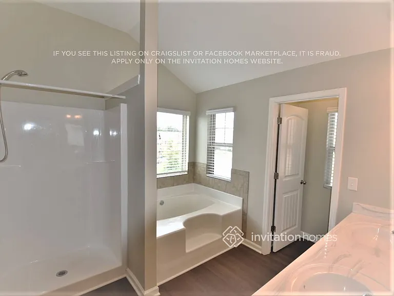 1916 Stanton Way — Photo 13