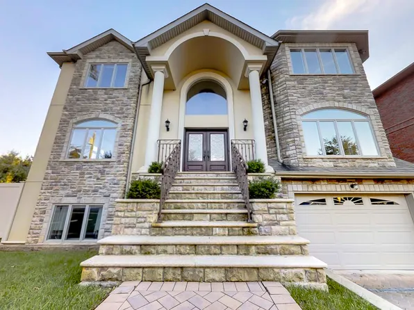 12 Kayla Court image 1 of 40