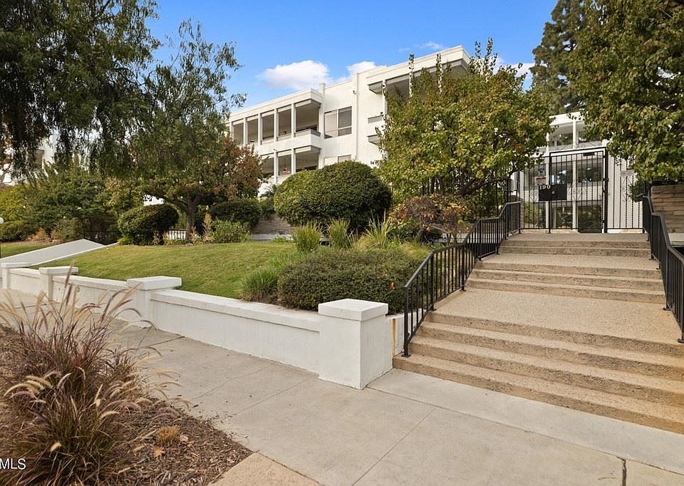 1st image of 190 Arroyo Ter APT 201