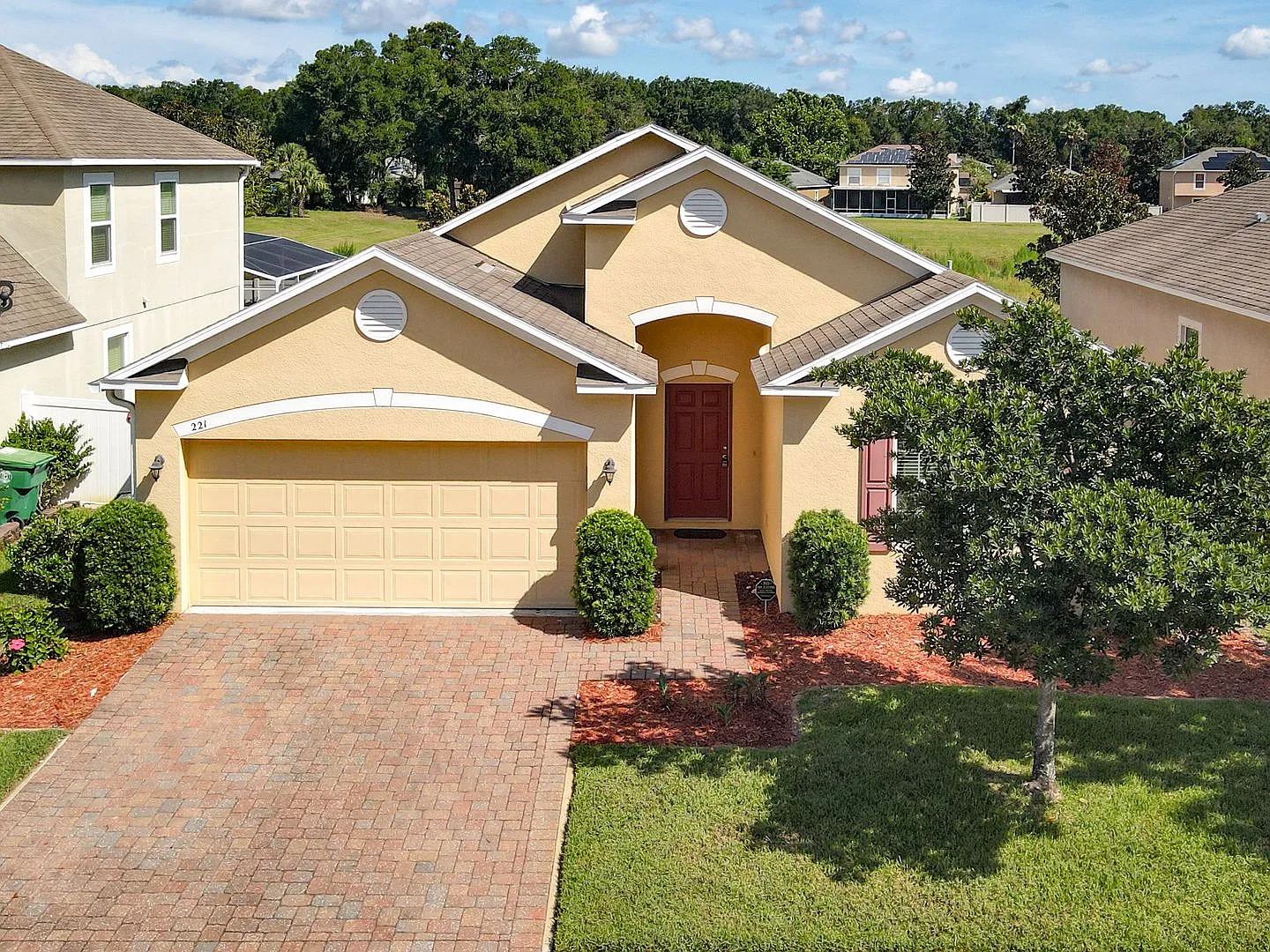For Rent | 4 Bed 2 Bath 1,877 Sq Ft | Deland, Fl — Photo 1