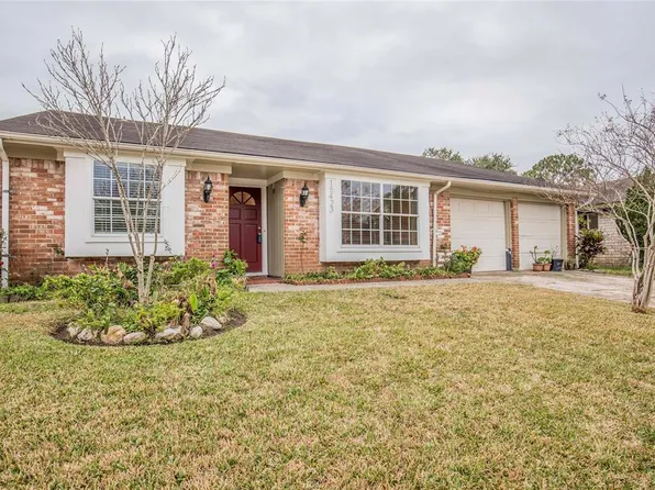 15423 Parkview St, Houston, TX 77071