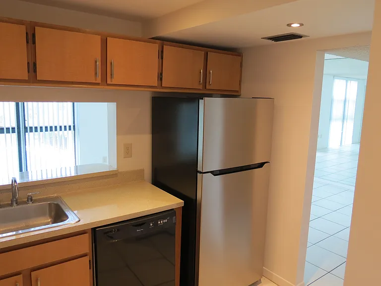 11750 SW 18th St #312-1 — Photo 4