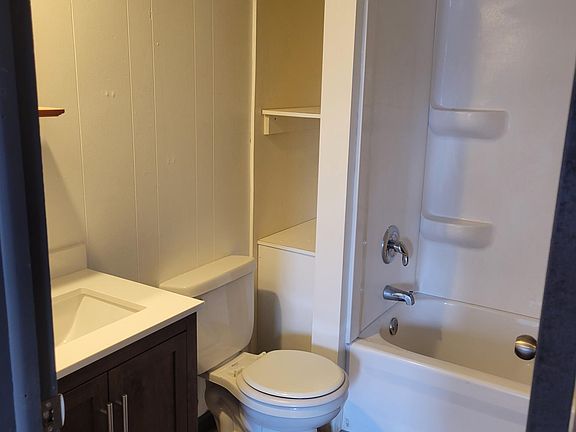 3rd image of 1528 Denton St #1528