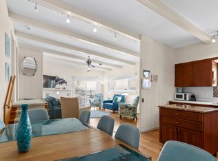 108 Prospect St, Grand Haven, MI 49417