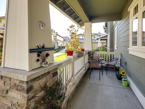 4th image of 1826 Judson Ln NE #1326