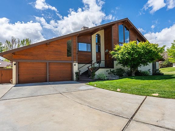 4th image of 132 Desiderata Ln