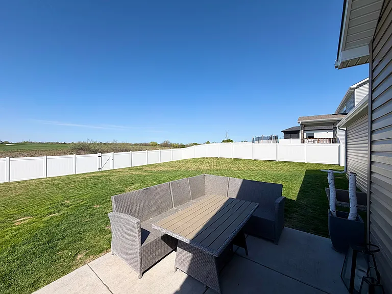 7832 Nicole Ln — Photo 35