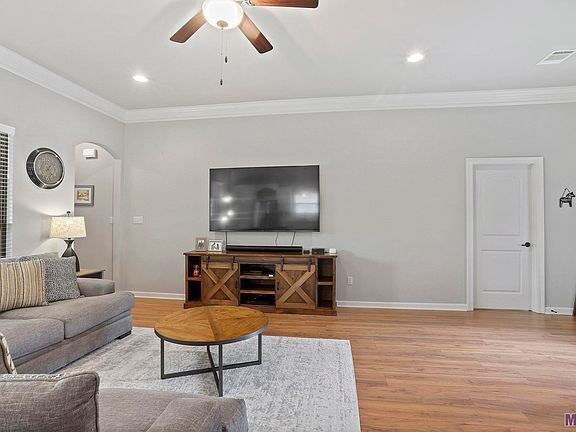 5th image of 11399 Oak Run Dr