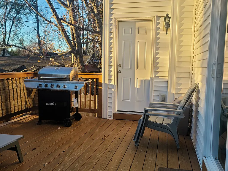 7 Runnells Ave #A — Photo 17