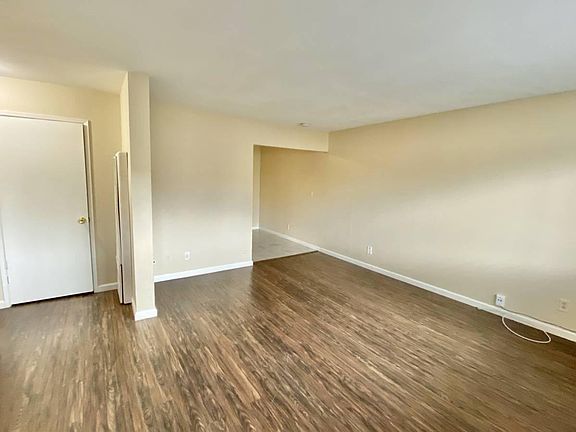 5th image of 8-710 N 23rd St #8
